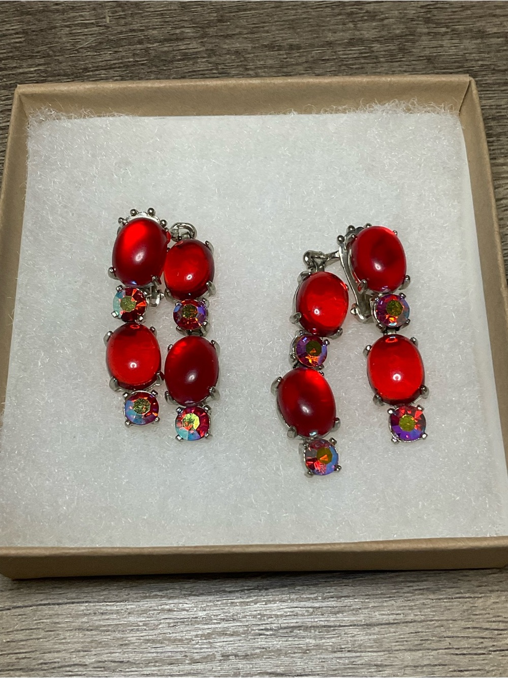 1950s Signed Selro Red Cabochon Statement Earrings - Picture 5 of 8